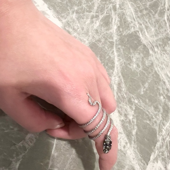 Dragon Spiral Ring - Picture 2 of 3